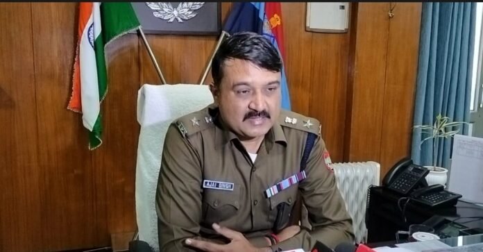 पटेलनगर पार्षद से मारपीट के तीन आरोपियों को किया गिरफ्तार