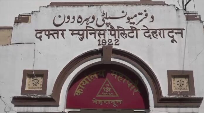 नगर निगम को मिली 58 नई गाड़ियां