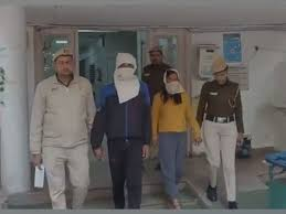 फिल्मी स्टाइल में कार चोरी: दिल्ली पुलिस ने किया गिरफ्तार