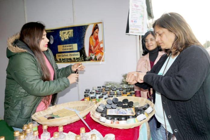 खादी प्रदर्शनी: बकरी के दूध से बने साबुन की हो रही खूब डिमांड