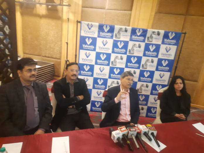 साइबर नाइफ S-7: कैंसर के खिलाफ एक नया हथियार