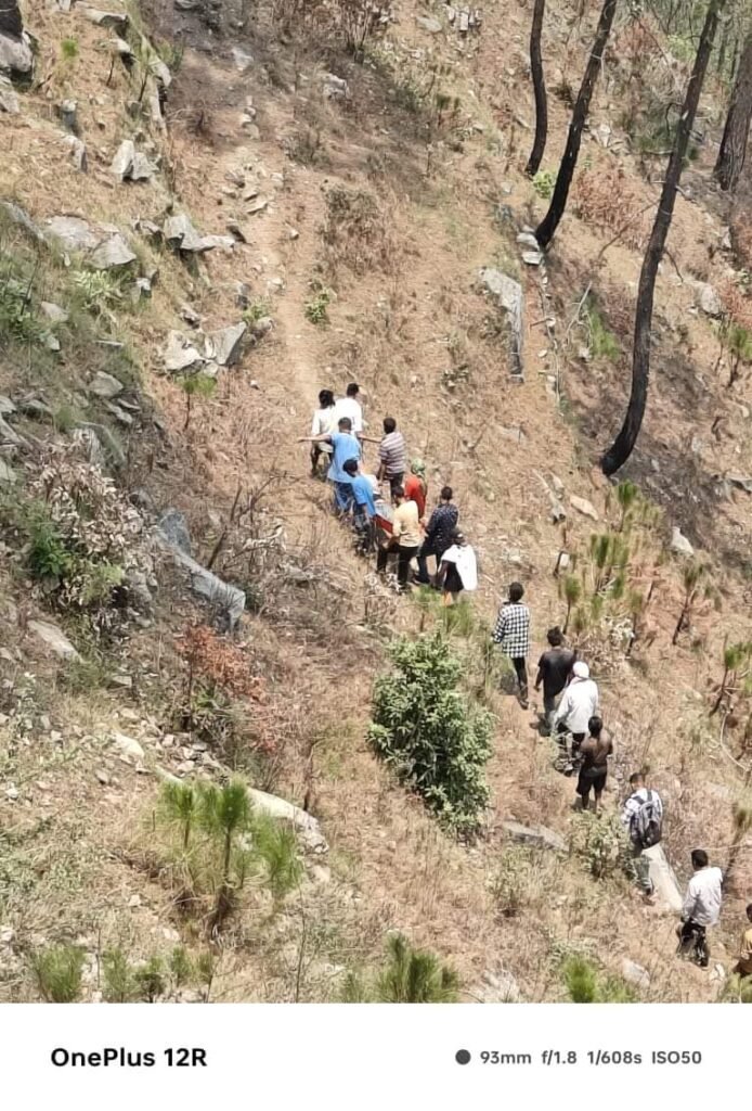 श्रीनगर: खिर्सू में खतरनाक गाड़ी हादसा, चार की मौत, तीन घायल