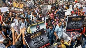 नीट यूजी 2024 परिणाम विवादों में घिरे, छात्र देरी और ग्रेस मार्क्स रद्द करने का कर रहे विरोध प्रदर्शन