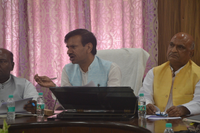 अनुसूचित जाति योजनाओं की समीक्षा बैठक: रिक्त पद भरने और शादी अनुदान योजना में सुधार पर जोर