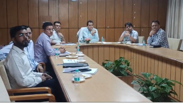 प्रधानमंत्री आवास योजना को लेकर मंत्री प्रेमचंद अग्रवाल ने ली बैठक,12 हजार लोगों को मिला आवास