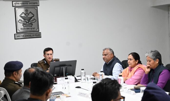 उत्तराखंड में अपराध नियंत्रण के लिए नई पहल: तकनीकी उपकरणों और जन जागरूकता पर जोर