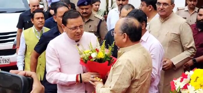 प्रधानमंत्री नरेंद्र मोदी के जन्म दिवस पर देहरादून में नगर निगम सेवा पखवाड़ा का शुभारंभ