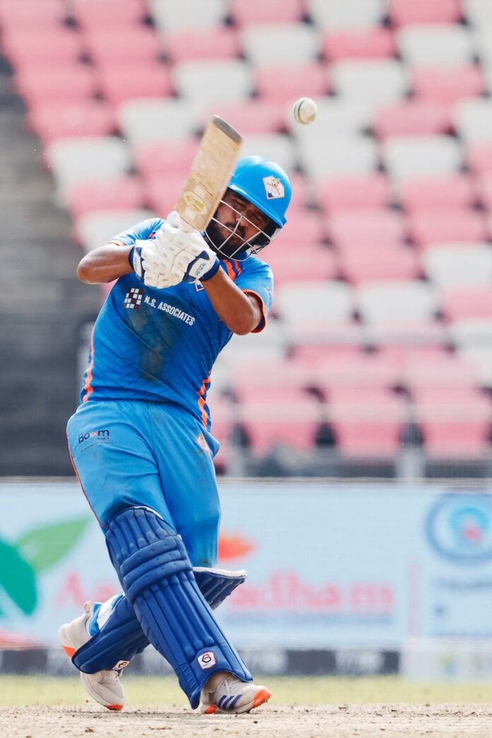 यूपीएल (UPL) अपडेट: देहरादून वॉरियर्स ने टिहरी टाइटंस को 9 विकेट से हराया, बारिश के कारण यूएसएन इंडियंस और पिथौरागढ़ का मैच रद्द