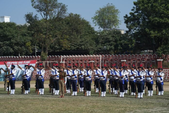 राष्ट्रीय एकता दिवस पर डीजीपी दीपम सेठ ने दिलाई एकता, अखंडता और समर्पण की शपथ