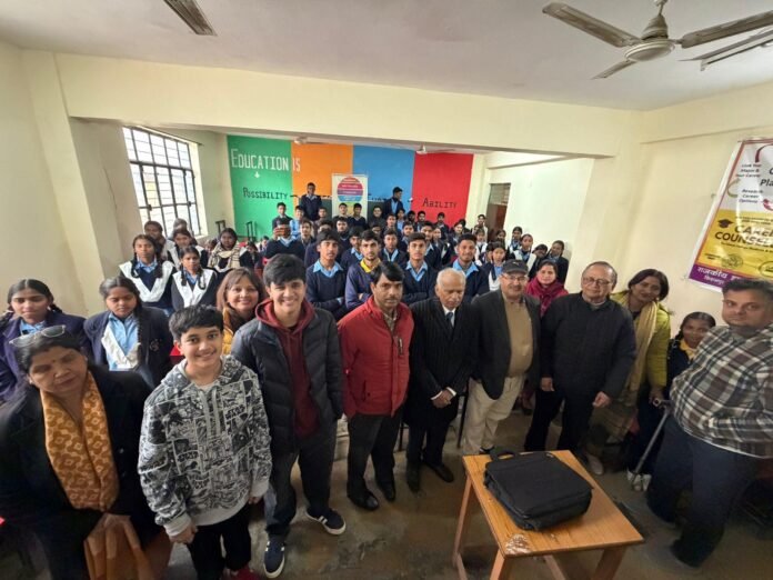 GRASP और GIC गवर्नमेंट इंटरकॉलेज ने भारत में सस्टेनेबल एग्रीटेक शिक्षा को मज़बूत करने के लिए 5वां हाइड्रोपोनिक वर्टिकल फार्म लॉन्च किया