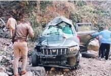 ब्रेकिंग: नैनीताल में दर्दनाक हादसा, भवाली के पास खाई में गिरी स्कॉर्पियो