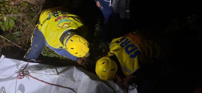 मिरचोड़, पौड़ी में दर्दनाक हादसा: गहरी खाई में गिरे वाहन से SDRF ने शव किया बरामद