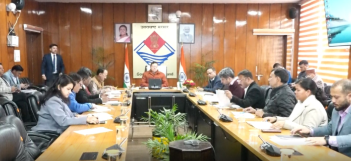 सीएम धामी ने की ओबीसी आयोग के कार्यों की समीक्षा, गढ़वाल और कुमाऊं में बनेंगे बहुउद्देशीय भवन
