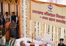 विधानसभा चुनाव से पहले धामी कैबिनेट विस्तार,रुद्रप्रयाग विधायक भारत सिंह चौधरी समेत पाँच ने ली कैबिनेट मंत्री पद की शपथ ।