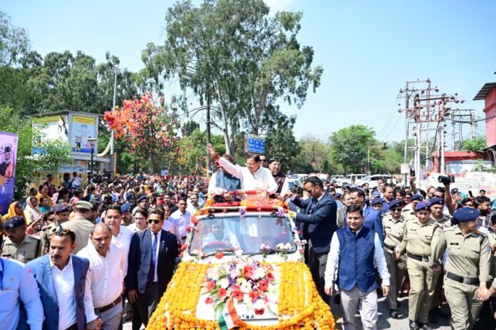 मुख्यमंत्री पुष्कर सिंह धामी ने देहरादून में ₹401.86 करोड़ की 74 विकास योजनाओं का लोकार्पण और शिलान्यास किया