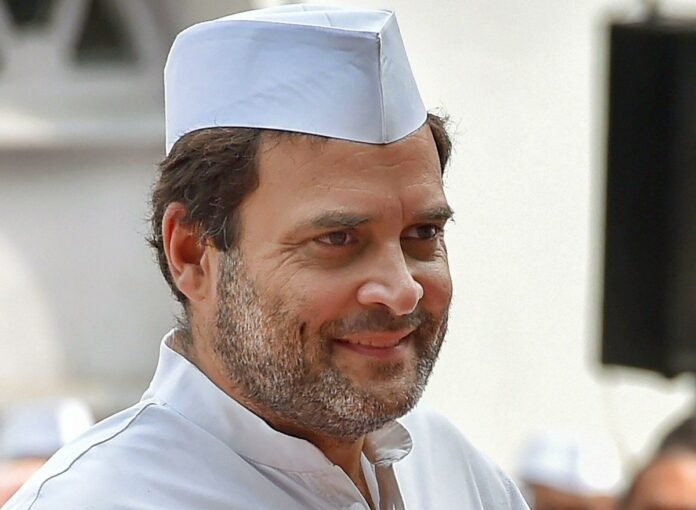 दो दिवसीय दौरे पर उत्तराखंड पहुँच रहे कांग्रेस नेता राहुल गांधी, पौड़ी गढ़वाल में पूर्व सैनिक सम्मेलन में होंगे शामिल ।