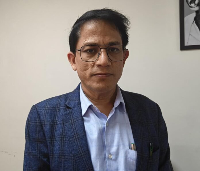 ब्रेकिंग: दून अस्पताल के उप चिकित्सा अधीक्षक और सीएम धामी के फिजिशियन डॉ नंदन सिंह बिष्ट ने दिया इस्तीफ़ा ।